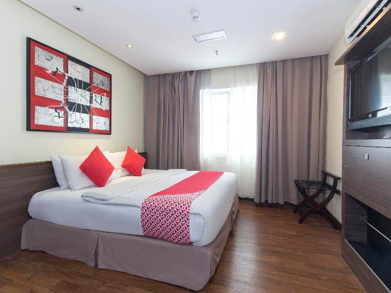 Sunlight Hotel Kulai Bagian luar foto