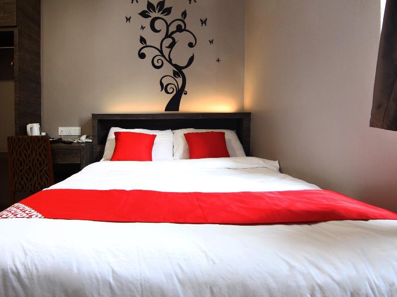 Sunlight Hotel Kulai Bagian luar foto